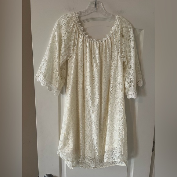Umgee Dresses & Skirts - Umgee Designer Elegant Cream Lace Women's Mini Dress Size Small